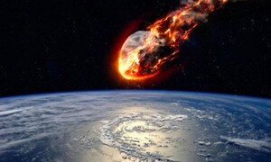 Появляются новые видео момента падения Саяногорского метеорита