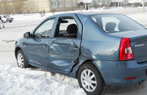 В Саяногорске женщина за рулем УАЗика врезалась в иномарку