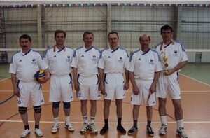 Волейболисты СШГЭС стали лучшими в Саяногорске