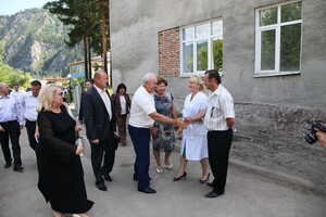 РусГидро завершает ремонт поликлиники и спорткомплекса в  поселке Черемушки