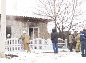 В Саяногорске выгорела комната частного дома