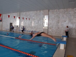 В бассейне ФСК «Черемушки» прошло первенство по плаванию среди женщин