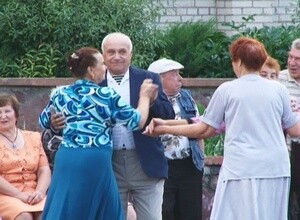 7 саяногорских семей получили награды за любовь и верность