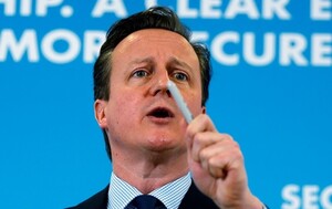 Кэмерон обещает вывести санкции против России "на новый уровень"