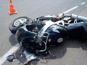 В Хакасии юные мотоциклисты попали в больницу с травмами