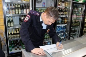 В Хакасии изъяли более 400 литров спиртного