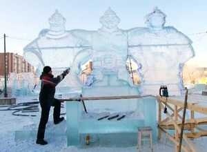 В Саяногорске строят ледовый городок