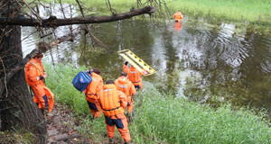 В Хакасии спасатели искали человека среди островов на реке Енисей