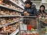Россияне стали больше тратить на продовольственные товары