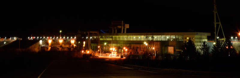 Ночная съёмка -Маш.зал Майнского гидроузла