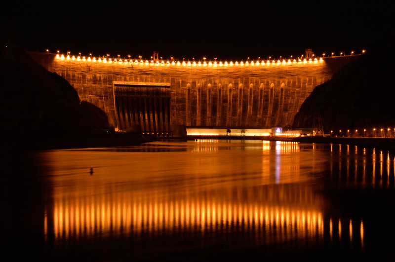 Ночная съёмка -Плотина СШ ГЭС